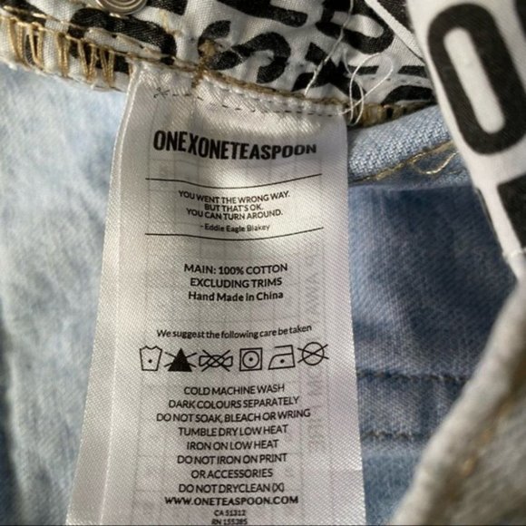 One x One Teaspoon Destroyed Awesome Baggie Denim size 24 - Picture 9 of 11
